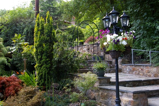 Woodbank Cottage Gardens